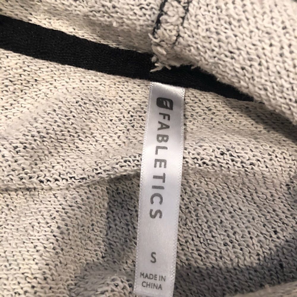 Fabletics Hoodie   - Picture 5 of 5